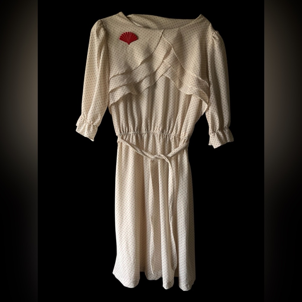 Vintage 70’s Polka Dot Dress with belt